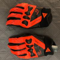 Guanti Dainese Taglia S con protezioni