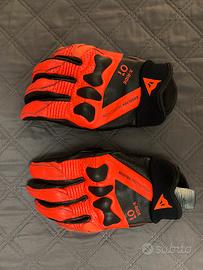 Guanti Dainese Taglia S con protezioni