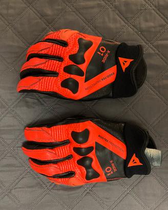 Guanti Dainese Taglia S con protezioni