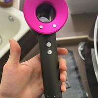 Dyson HD 08 fucsia e grigio