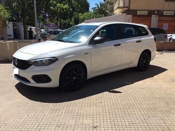 Fiat Tipo 1.3 Mjt S&S SW Street