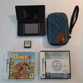 Nintendo DS lite nero con accessori