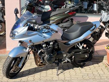 Kawasaki ZR 7S IN PROMOZIONE