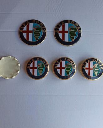 Set stemma e coprimozzo Alfa Romeo 159 Brera