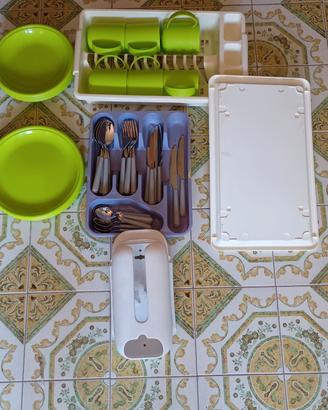set da sei posate e piatti 
