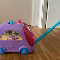 Clinica mobile dottoressa peluche