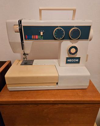 Macchina da cucire