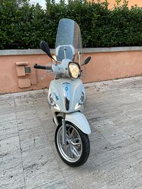 Piaggio Medley 125
