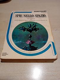 vintage volume fantascienza 