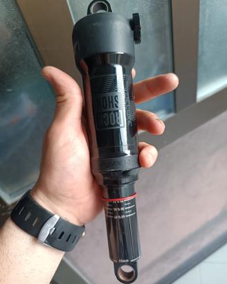 rock shox 160 mm enduro .
