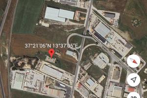 Capannone uso commerciale