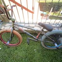 bici BMX freestyle