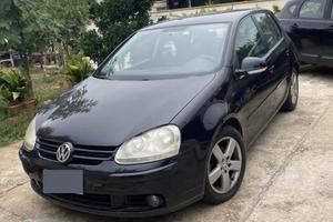 Volswagen Golf 5 (Prezzo Trattabile)