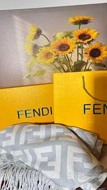 Sciarpa fendi