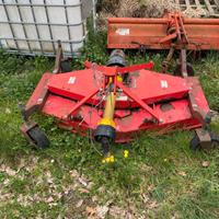 Attrezzatura varia per trattore da 20 a 50 cavall 
