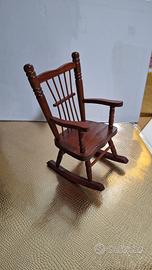 seggiolina decorativa in legno 