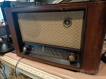 radio valvolare Grundig