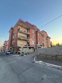 3 LOCALI A GENZANO DI ROMA