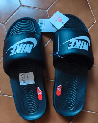 ciabatte nike 46
