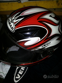 Casco Vemar in fibra di carbonio