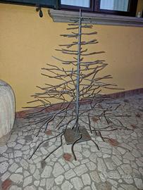 Albero di natale in ferro fatto a mano