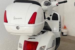 Vespa 300gts