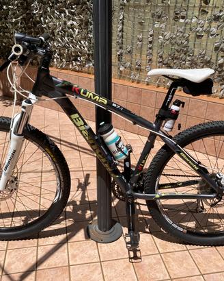 Bici Bianchi Kuma 27,1