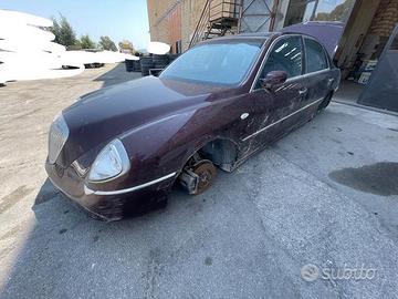 Ricambi Lancia Thesis 2.0 turbo benz del 2004