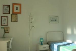 Spaziosa stanza con balcone zona centro da sett