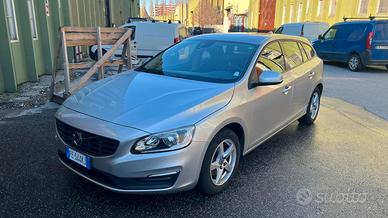 Volvo V60 D3 Business 2.0 automatica del 2016 