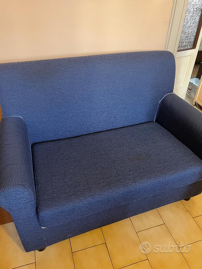 Divanetto piccolo Mobili usati