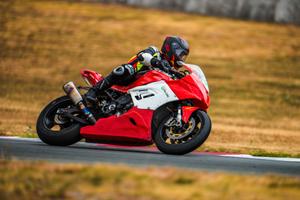 bmw s1000rr 