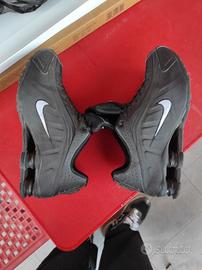 belle scarpette Nike shox R nere n 44 seminuove 