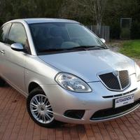LANCIA Ypsilon 1.3 MJT 75 CV Oro