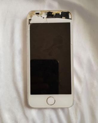 iPhone 5s Apple  per parti di ricambio