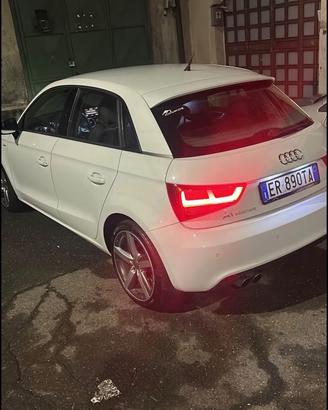 AUDI A1 1.4 TFSI S-tronic dgs7