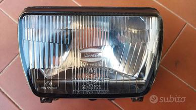 Faro  e telaietto porta faro Yamaha XT 600