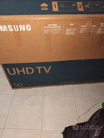 TV Samsung 50 pollici UE50NU7400U
