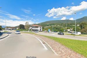 Bilocale a Mesenzana con balcone e parcheggio