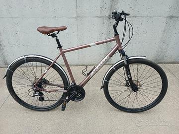 Bici trekking STUDIO 28"
