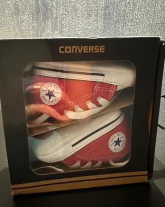 Converse neonato