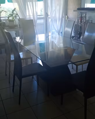 tavolo in vetro 