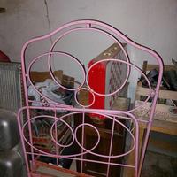 Letto singolo in ferro battuto