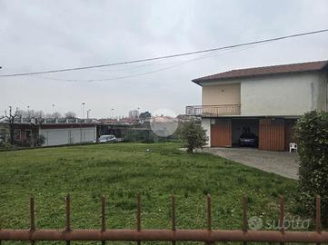 TER. RESIDENZIALE A ADRO