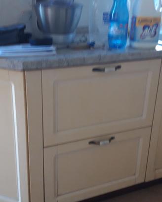 Cucina modulare Scavolini e libreria/portaTV