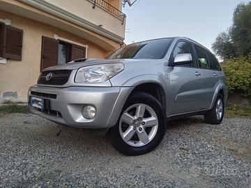 TOYOTA RAV4 2.0 Tdi D-4D “PARI al NUOVO da VEDERE”