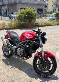 Cagiva raptor 650 i.e. anno 2006
