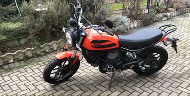 Ducati Scrambler Sixty2 400 cc