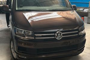 Volkswagen Caravelle T6 4Motion DSG 150cv