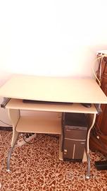 Scrivania porta pc